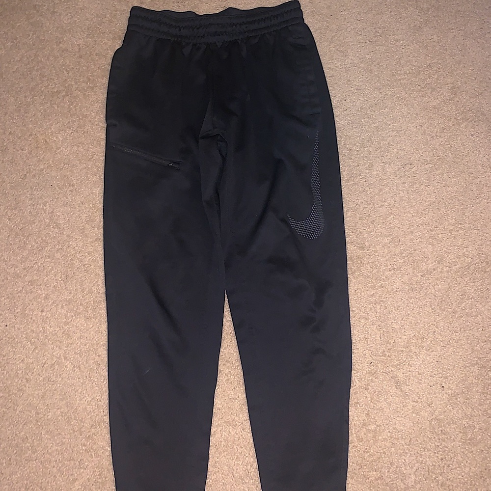 Nike sweatpants, size M, great condition!